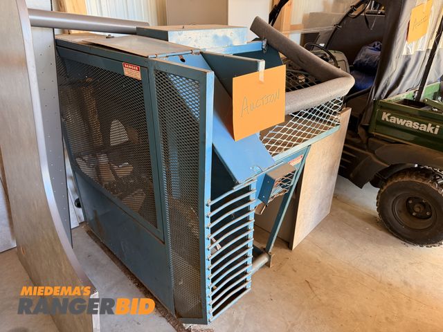 Lot 30-3670 - Master Pitching Machine Inc C-55 Baseball Pitching Machine