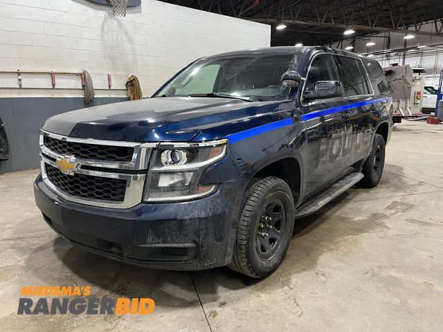 Lot 30-10179 - 2016 Chevrolet Tahoe with a 5.3L V8 OHV 16V engine. Police 4x4