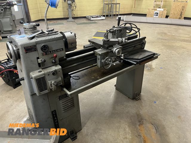 Lot 30-1087 - Clausing Lathe