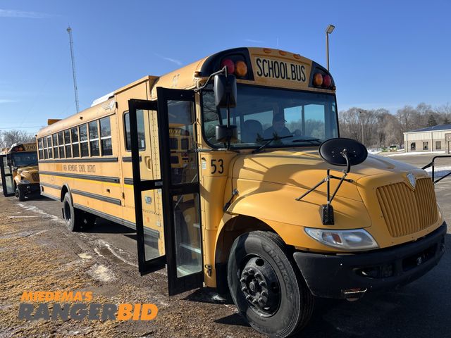 Lot 30-5020 - 2011 IC BUS PB105 School Bus