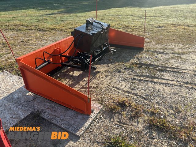 Lot 30-10617 - Top gun 16’ Swing Wing Back Blade