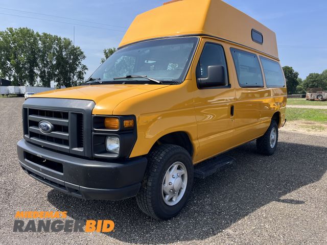 Lot 30-1102 - 2013 Ford E-350 Van with a 5.4L V8 SOHC 16V FFV engine. with 42,645 miles Cargo Van RWD