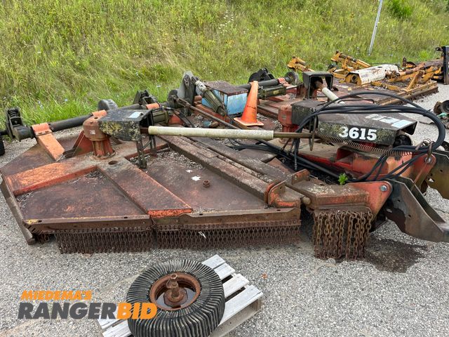 Lot 30-3578 - Brush Hog 3615 Large Brush Hog