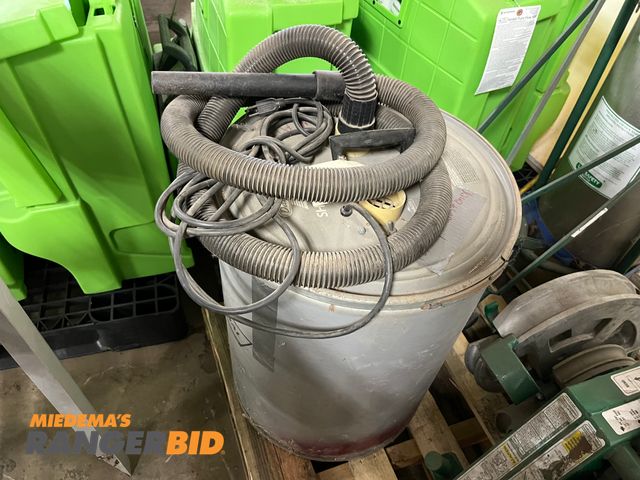 Lot 30-358 - Dayton Industrial Shop Vacuum Electric Powered