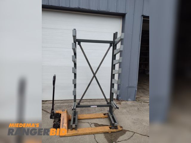 Lot 30-74 - 1 Gillis Jarke  Quicktree QT501S36 500 lbs per arm 84x21x36 with 14" Arm length Metal Single Sided S...