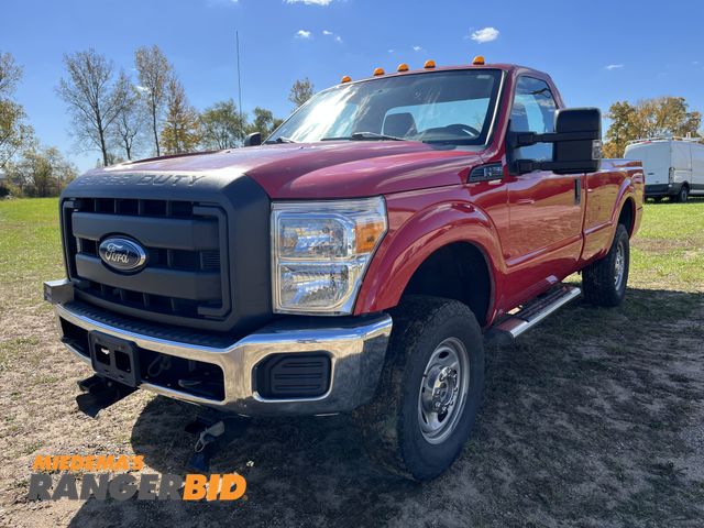 Lot 30-571 - 2013 Ford F-250 Regular Cab Pickup Truck 4x4