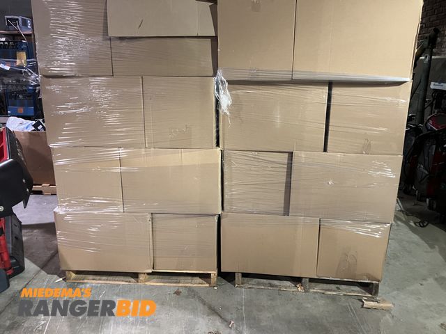 Lot 30-11008 - 2 pallets of used PA system speakers. 20 boxes per pallet, approx. 4 speakers per box.

Speakers may...