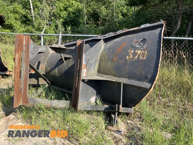 Lot 30-2398 - Root 1-Way Front Plow Municipality owned, Seller will load.