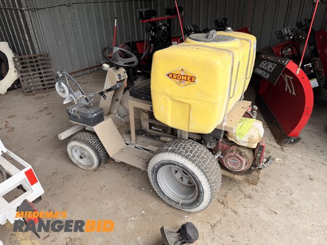 Lot 30-3257 - Kromer 8100 Riding Paint Sprayer