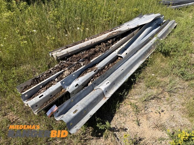 Lot 30-3980 - (10) 12' Guard Rail Sections.
