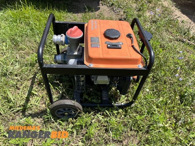 Lot 30-1158 - Generac ST20K 2"Trash Pump 158GPM Portable Gas Powered