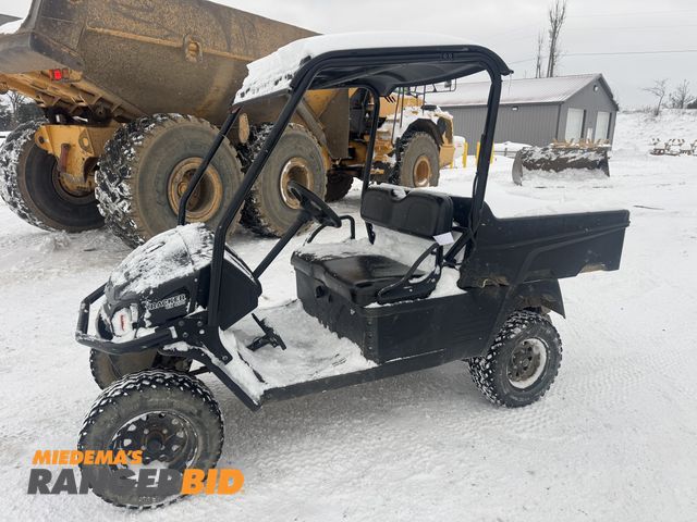 Lot 30-1315 - 2023 Tracker OX400 UTV 400cc 13.5hp Four Stroke Gas Powered Engine, Manual Dump Box, Canopy, 2” Hitc...