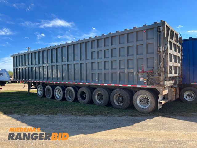 Lot 30-2996 - 2016 Septec SWC50100102 50' Walking Floor Transfer Trailer 8-axle Semi Trailer