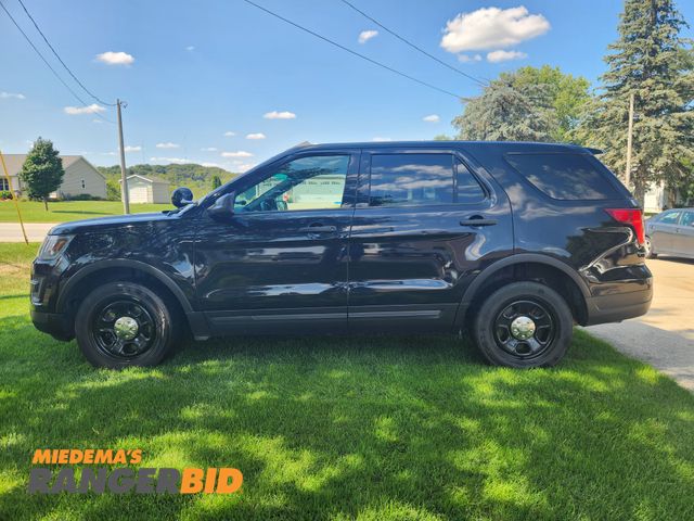 Lot 30-1281 - 2019 Ford Explorer Police Interceptor SUV AWD - 98K miles, Maintenance records included