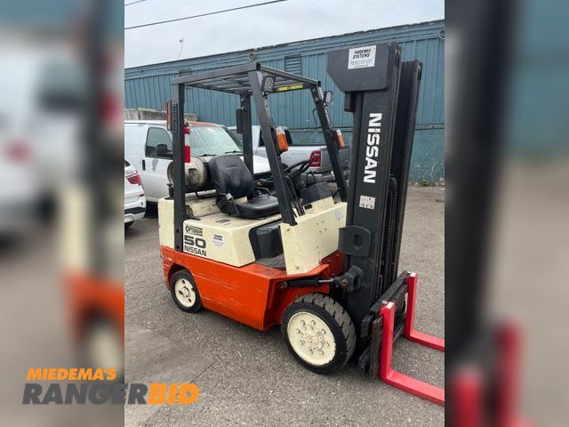 Lot 30-1777 - Nissan Gpj02a25pv Forklift