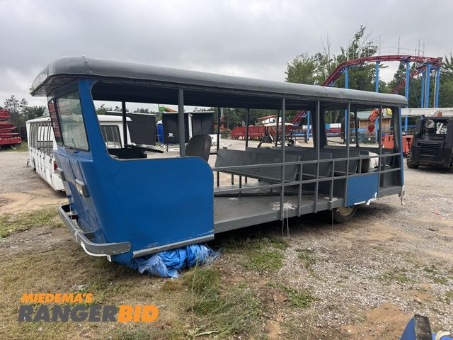 Lot 30-54613 - 1 Open Air Transport People Moving Bus with Second Car Attachment