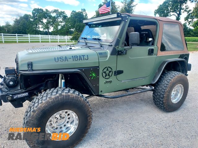 Lot 30-11315 - 1997 Jeep TJ Sahara SUV Other 4x4 1997 Jeep TJ Saraha, 4 x 4. 4.6 liter stroker engine, 5 speed manu...