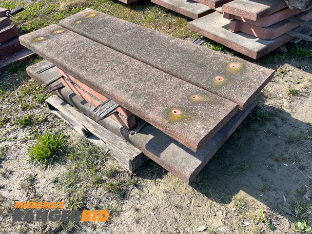 Lot 30-3432 - (1) Concrete Picnic Table, Not assembled. Seller will load. Does not come with hardware.