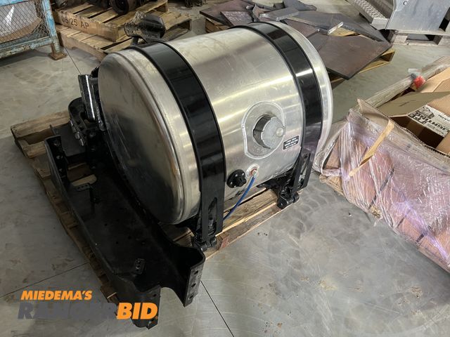 Lot 30-1645 - (1) DTNA 60 Gallon fuel tank with straps.  Came of Western Star