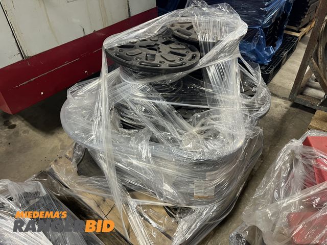 Lot 30-930 - Pallet of Hydraulic lines and more.