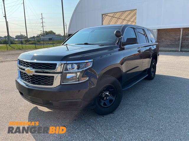 Lot 30-4025 - 2017 Chevrolet Tahoe with a 5.3L V8 OHV 16V engine. Police with 63,315 miles SUV 4x4
