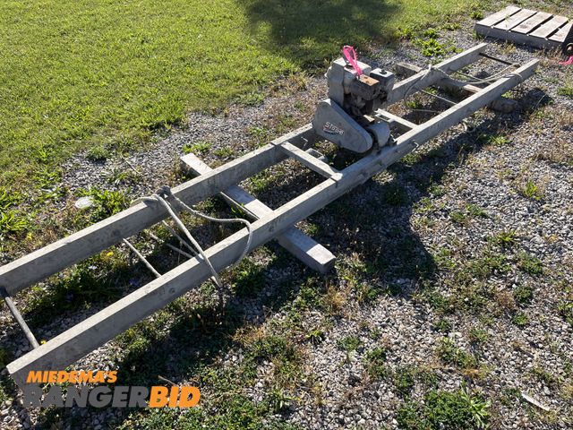 Lot 30-1843 - Power Screener Gas Powered Recoil Start