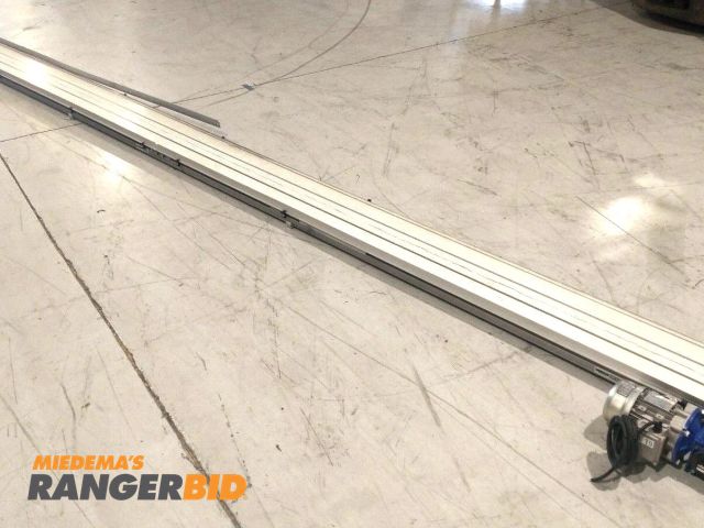 Lot 30-43 - Dorner 22EDM12-180020D050503 2200 Series Belt Conveyor 18' Long x 12" Wide

The seller will assist w...