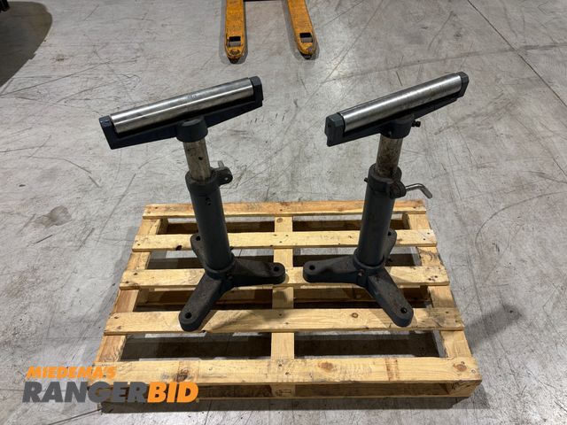 Lot 30-25 - LOT OF 2 Industrial Heavy Duty 14" Wide Adjustable Stock Support Roller Stands for Carpentry, Machin...