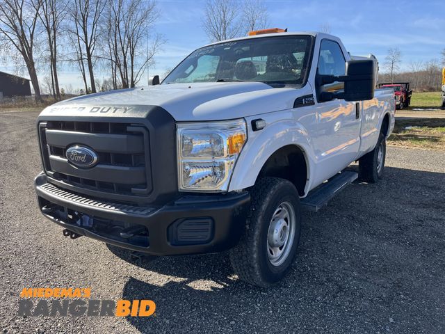 Lot 30-937 - 2014 Ford F-250 with 87,529 miles Regular Cab Long Box Plow Truck 4x4