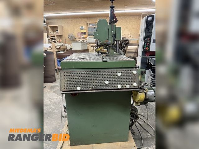 Lot 30-10822 - 1992 Brandt F-10/EK-11 TRIMMER FOR COUNTOUR EDGEBANDING