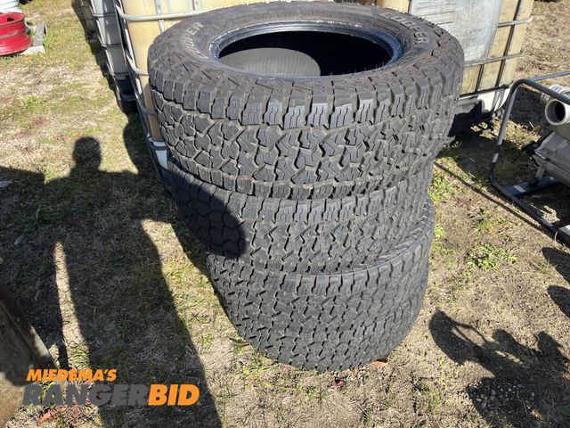 Lot 30-126 - (4) Cooper LT275/65R18