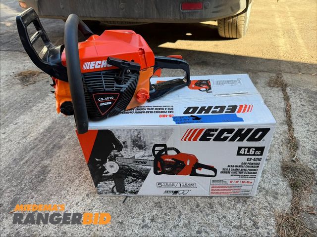 Lot 30-10898 - 2025 Echo CS-4010 18" chainsaw, 2025 model year, slightly used, runs great MSRP $350