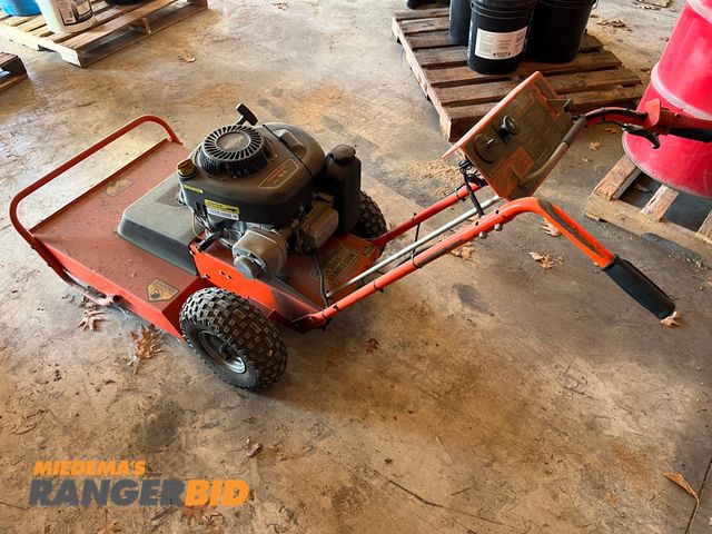 Lot 30-2920 - DR Field And Brush Mower . Barely used, has been in storage for a little while. May need the carb cleaned. Ran when taken out of service.
Municipality owned.