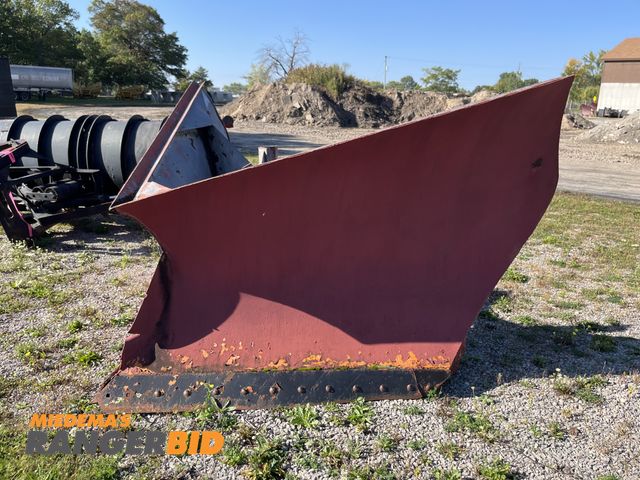 Lot 30-1832 - Root V plow 10' Municipality owned, Seller will load.