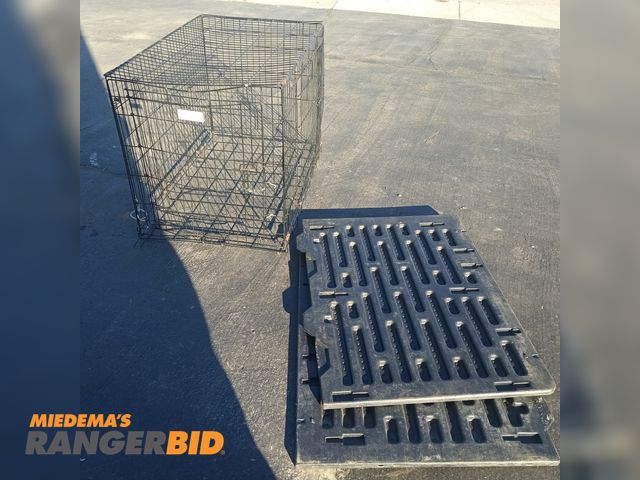 Lot 30-746 - 1 cage large pet cage. approximately 48 inches. item does have some minor wear. sold as is