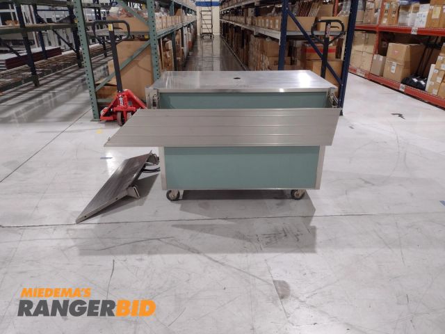 Lot 30-56 - Vollrath M37021-S535T-NNA Mobile Server Cashier Station 120V