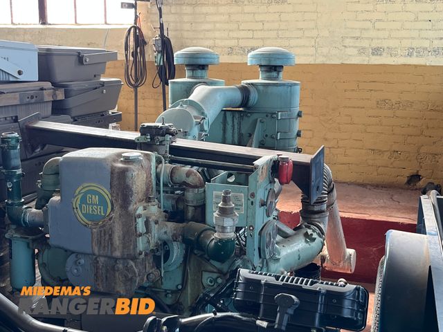 Lot 30-3622 - GM Diesel Motor V-71 engine