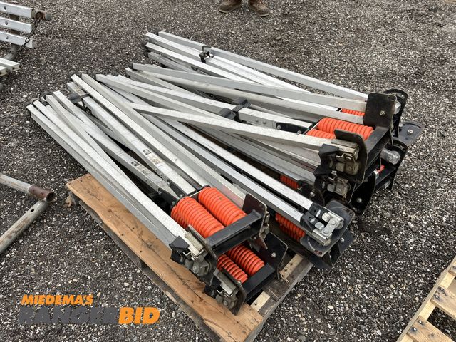 Lot 30-4445 - Eastern Metal USA-Sign X-600 Interstate Series