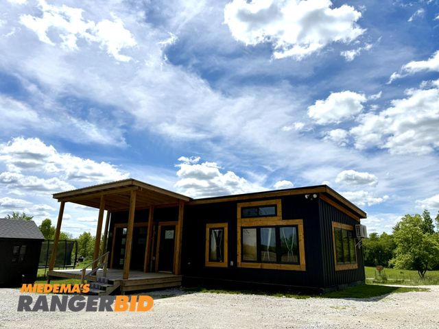 Lot 30-11101 - 2022 Amish Built Tiny Home (transportable):

16’ x 40’ Amish built tiny home - lightly used while pe...