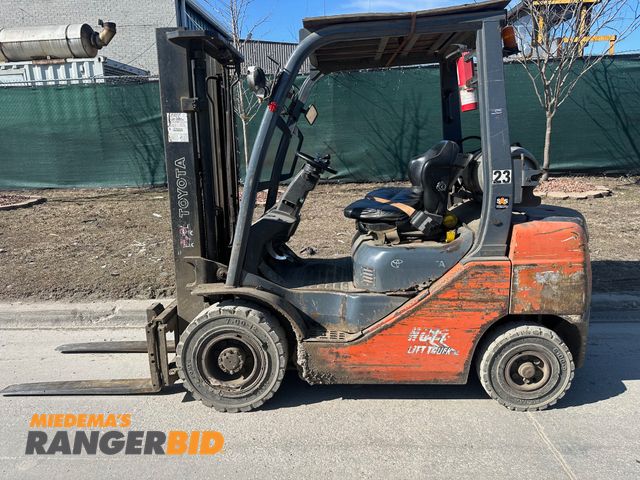 Lot 30-10286 - TOYOTA  8FGU25