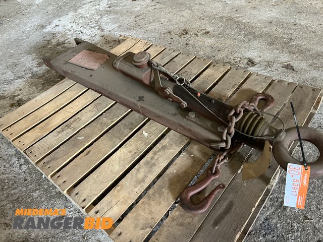 Lot 30-53917 - Surge Hitch with Pintle