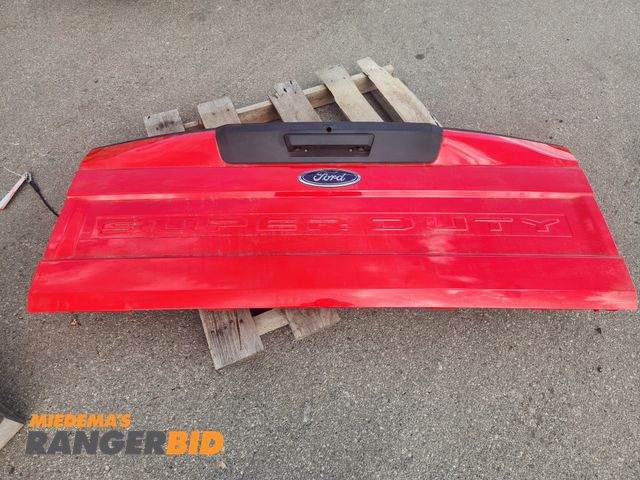 Lot 30-1275 - Ford Tailgate