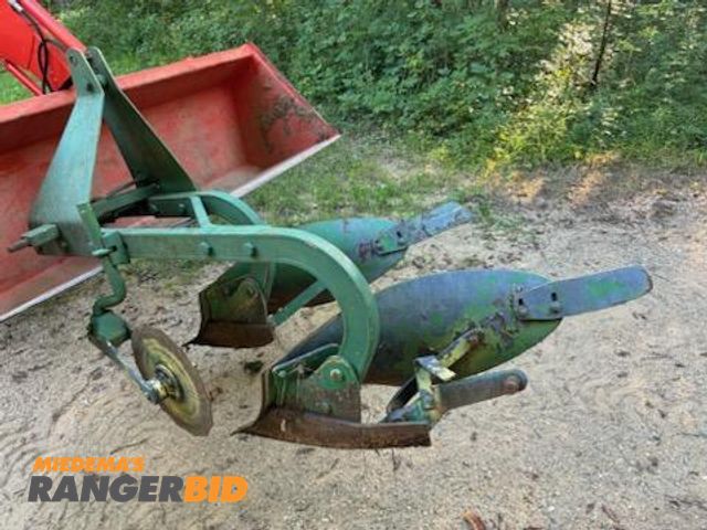 Lot 30-10576 - Dearborn  10-156 Plow