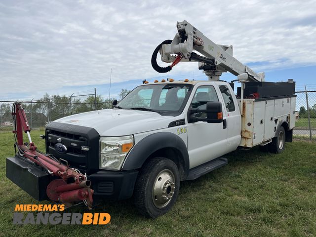 Lot 30-4371 - 2012 Ford F-550 Boom Truck / Aerial Truck / Bucket Truck Regular Cab Pickup Truck 4x4