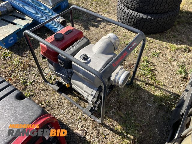 Lot 30-10808 - Kawasaki KWT40A Pump Portable Gas Powered Recoil Start
