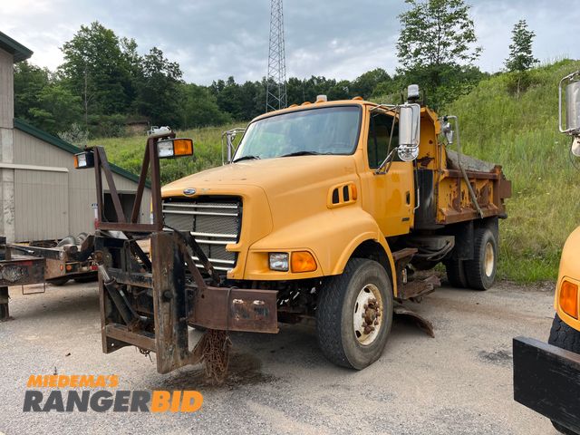 Lot 30-3575 - 2000 Sterling . Dump Truck