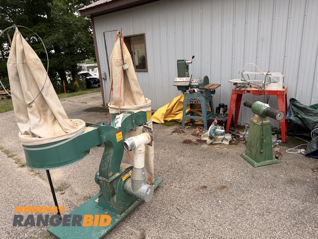 Lot 30-3492 - Dust collector, Saws, Scroll Saw, Router, Sander