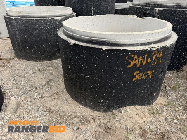 Lot 30-5860 - Lot of (2) 32" tall concrete manhole tubes with 4' entry and steps.