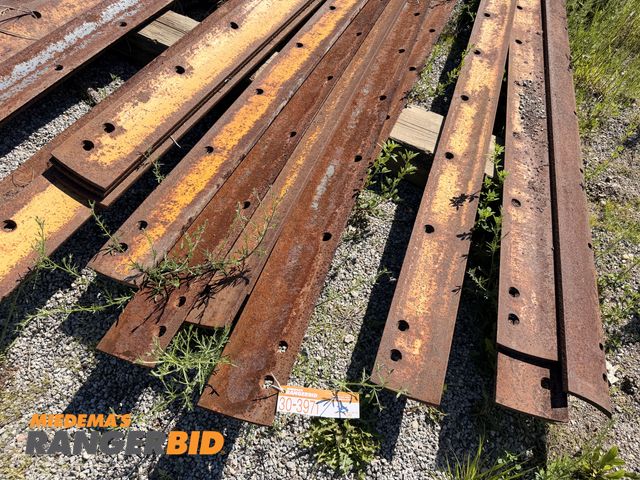 Lot 30-3971 - (5) 12' Scraper Blade Inserts / Cutting Edges