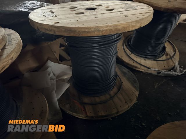 Lot 30-5723 - (1) partial spool of 19 strand 1 gauge copper cable.